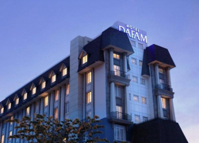  Hotel Dafam Semarang  Семаранг
